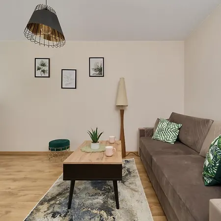 Apartament Rodzinny Zaulek Rogozinski By Renters * Вроцлав