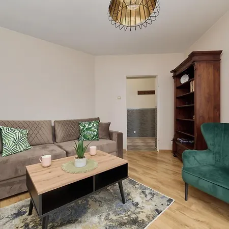 Apartament Rodzinny Zaulek Rogozinski By Renters * Вроцлав