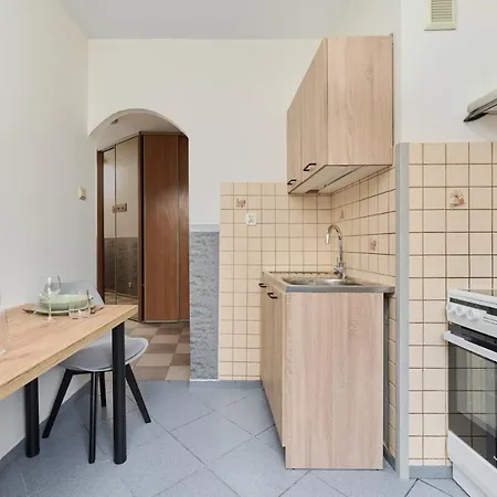 Отель Apartament Rodzinny Zaulek Rogozinski By Renters Вроцлав