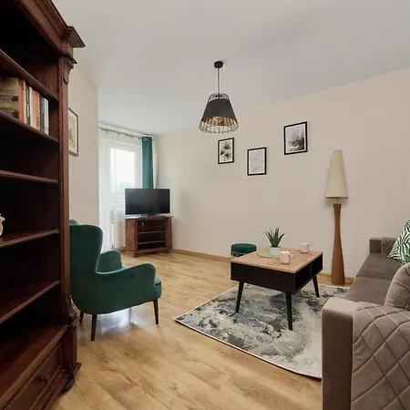 Отель Apartament Rodzinny Zaulek Rogozinski By Renters Вроцлав